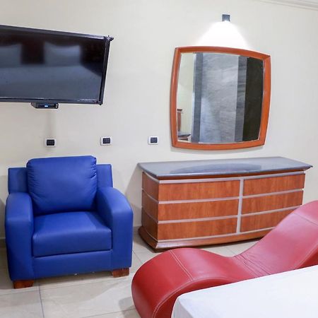 Autohotel Ilussion Córdoba Buitenkant foto