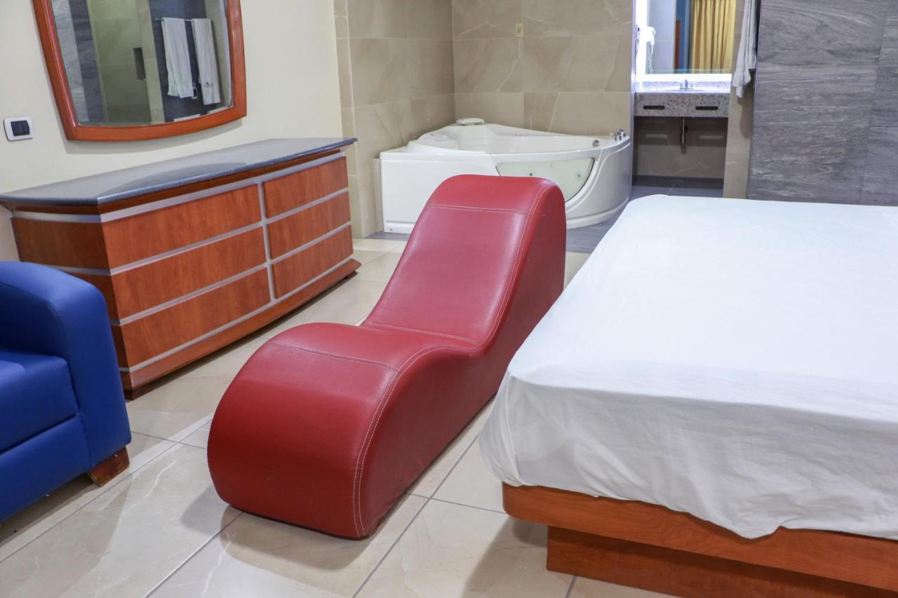 Autohotel Ilussion Córdoba Buitenkant foto