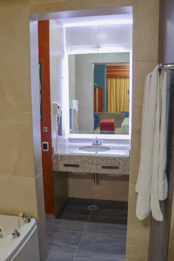 Autohotel Ilussion Córdoba Buitenkant foto